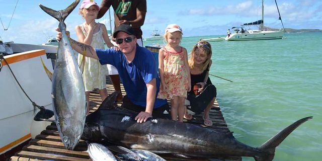 47feet big game fishing mauritius (2)